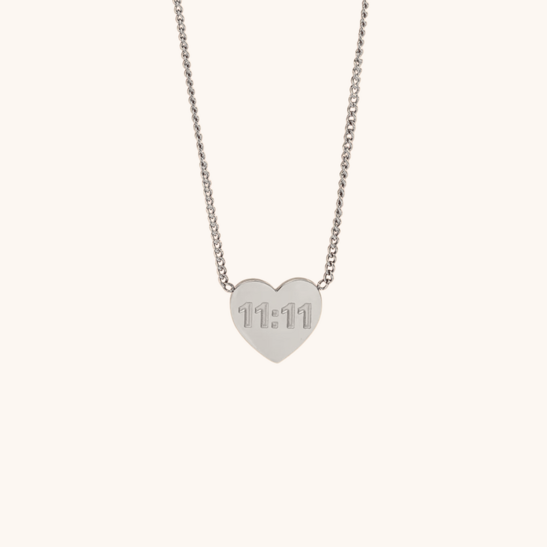 Eami 11:11 Heart Necklace