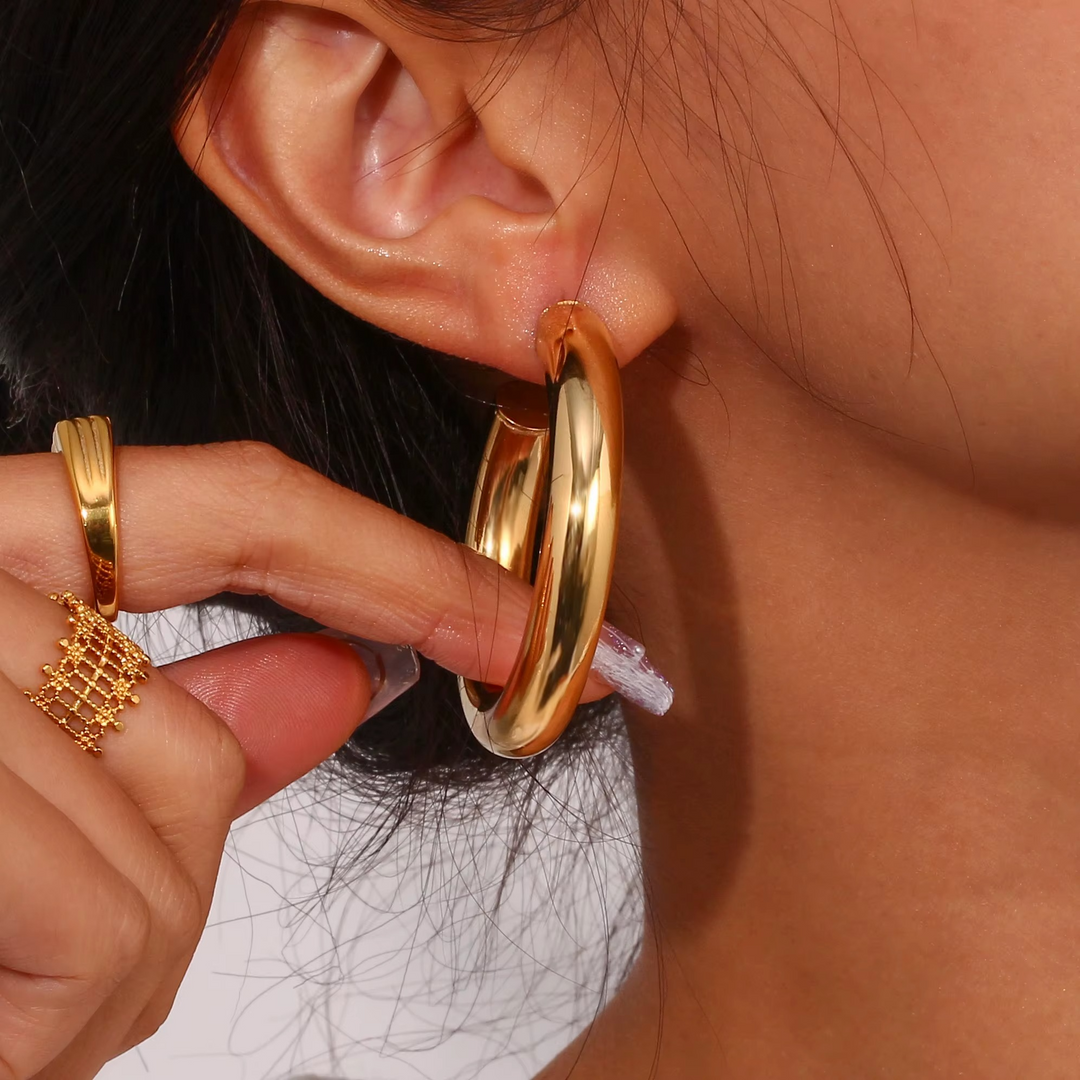 Tena Chunky Hoop Earrings