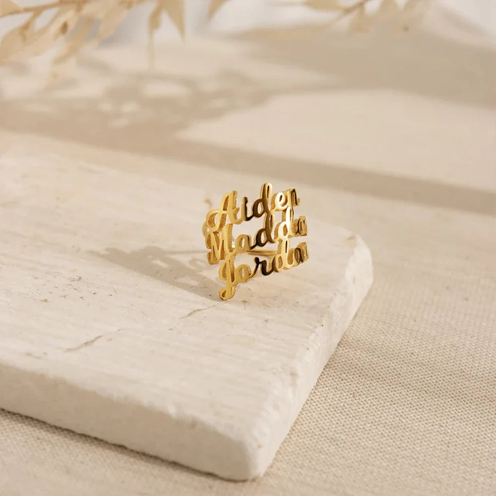 Meala Custom Name Ring