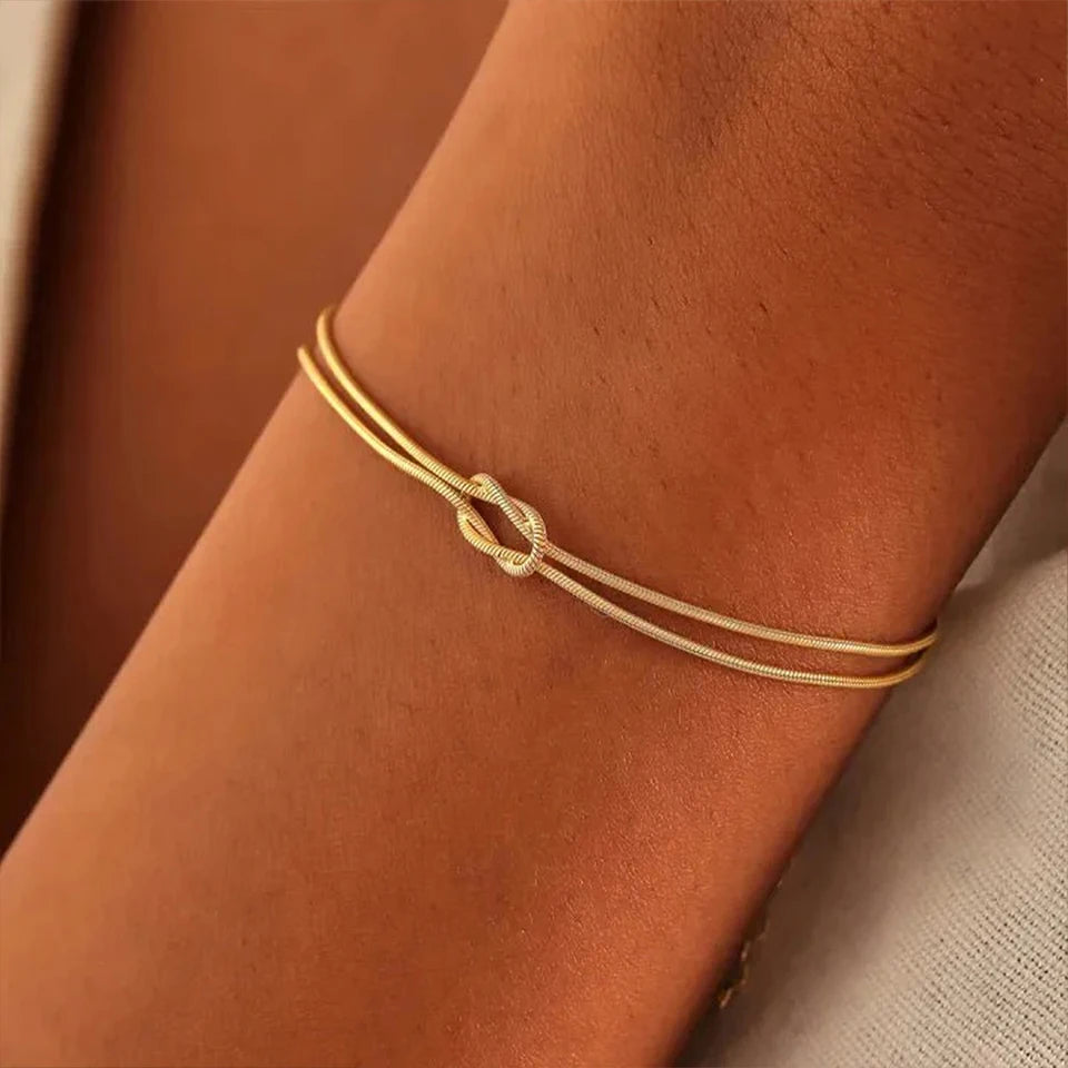 Seraphina Love Knot Bracelet