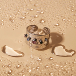 Load image into Gallery viewer, Nai Gold Hammered Ring
