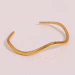 Load image into Gallery viewer, Enen Gold Bangle Bracelet
