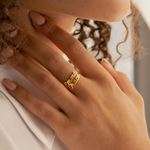 Load image into Gallery viewer, Meala Custom Name Ring
