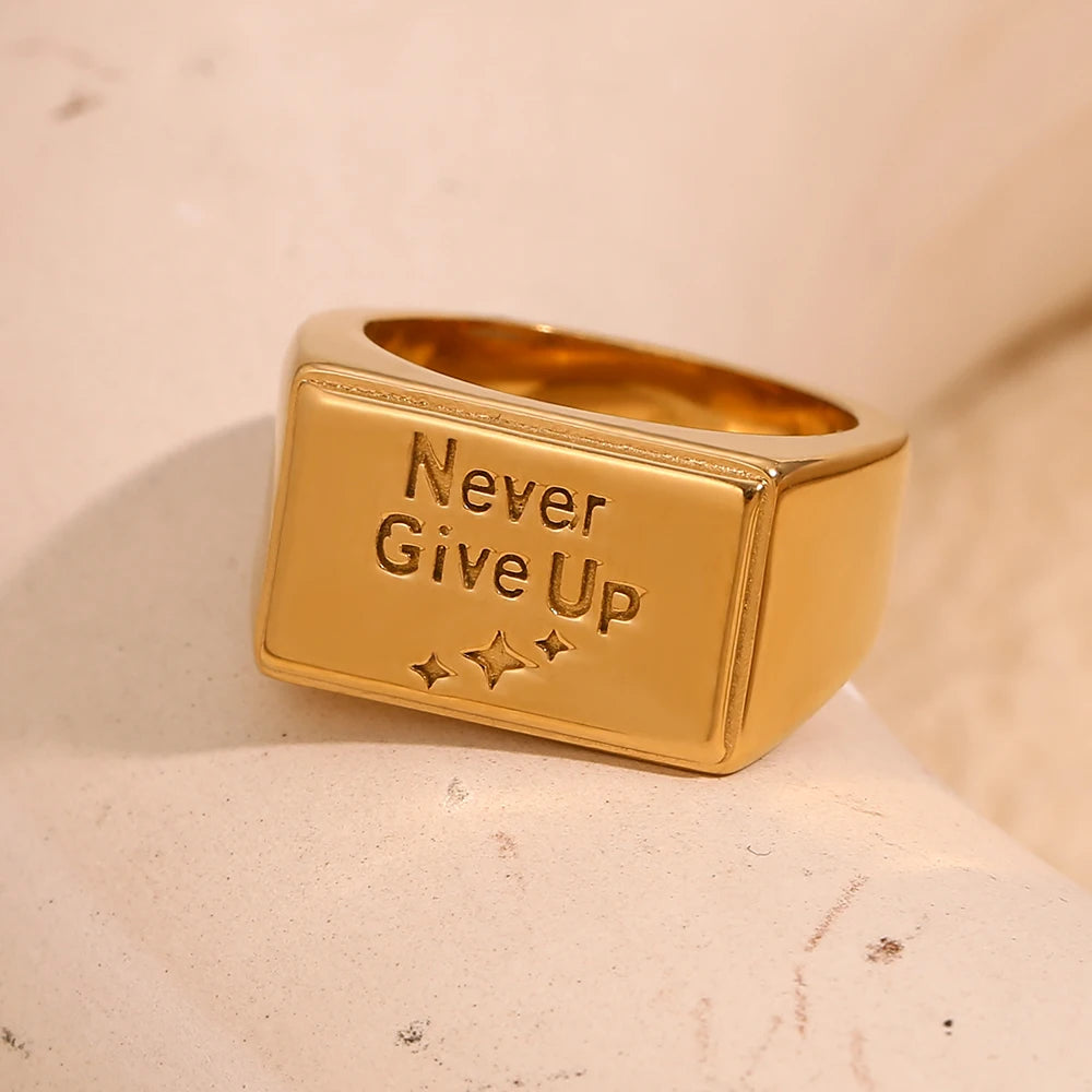 Ceni Never Give Up Chunky Ring