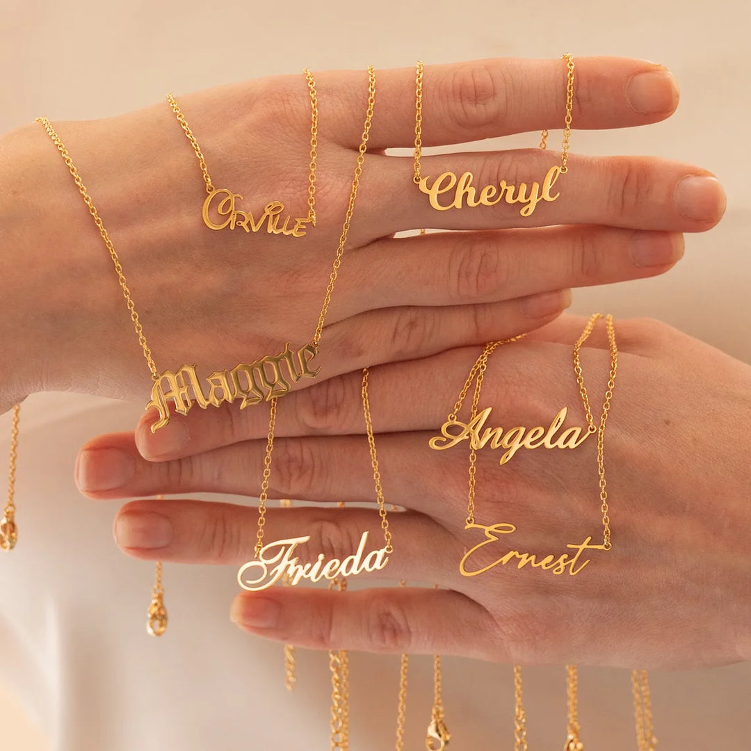Menea Custom Name Necklace