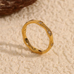 Load image into Gallery viewer, Ara Gold Star Band Ring
