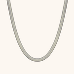 Load image into Gallery viewer, Enra Snake Chain Necklace
